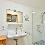 Oda ve Kahvaltı Le Manoir Des Sens - Foret De 4*
