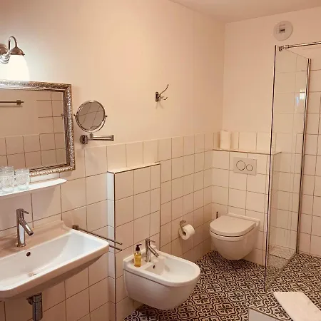 B&B Le Manoir Des Sens - Foret De 4*