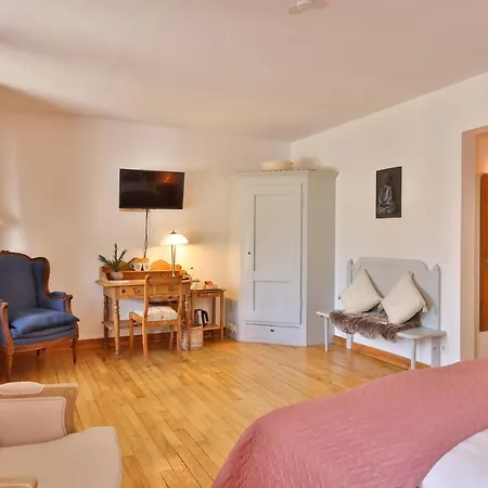 Le Manoir Des Sens - Foret De Bed & Breakfast Bergheim